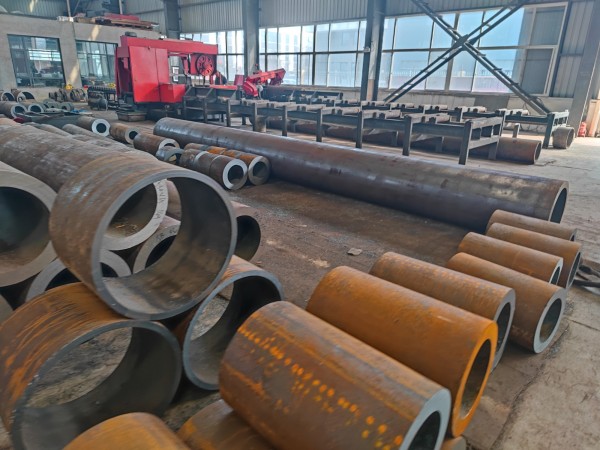 青冈青冈青冈42CrMo无缝钢管厂家 现货库存 可零切零售非标定做 青冈青冈青冈42CrMo无缝钢管厂家 现货库存 可零切零售非标定做